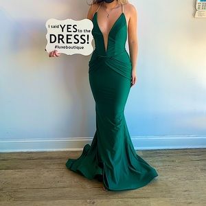 Beautiful Emerald Green Evening Gown
